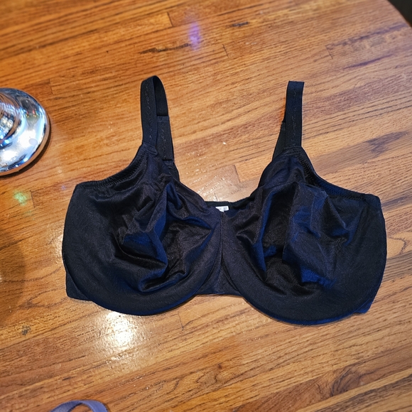 Wacoal Classic Black Bra - Picture 2 of 5